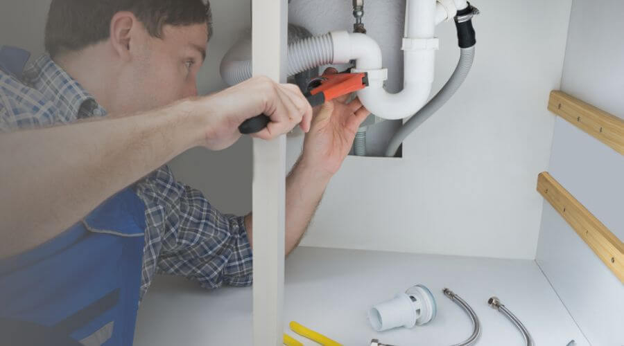 Expert burst pipe repair services in Fishersville, VA